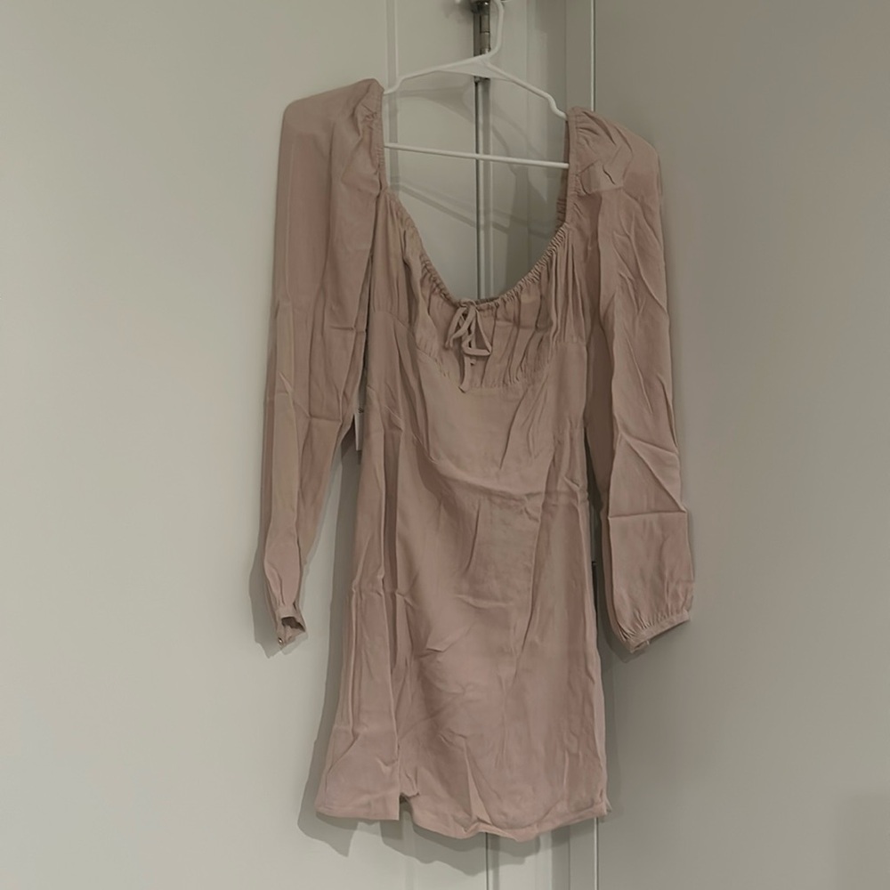 Aritzia Delilah Dress